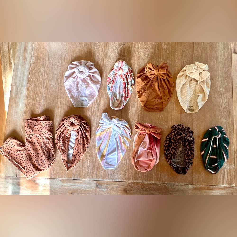 9 Bunny Knot brand bunnies!